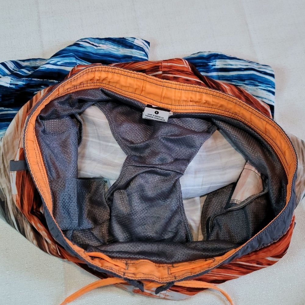 Nike Swim Trunks Size Small - Picture 6 of 8
